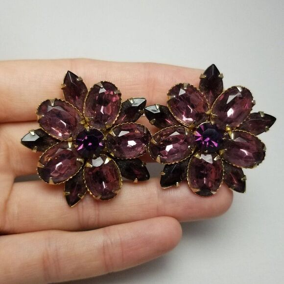 Vintage Dark Purple Rhinestone Cluster Marquise Oval Stones, Flower Shape - Picture 5 of 6